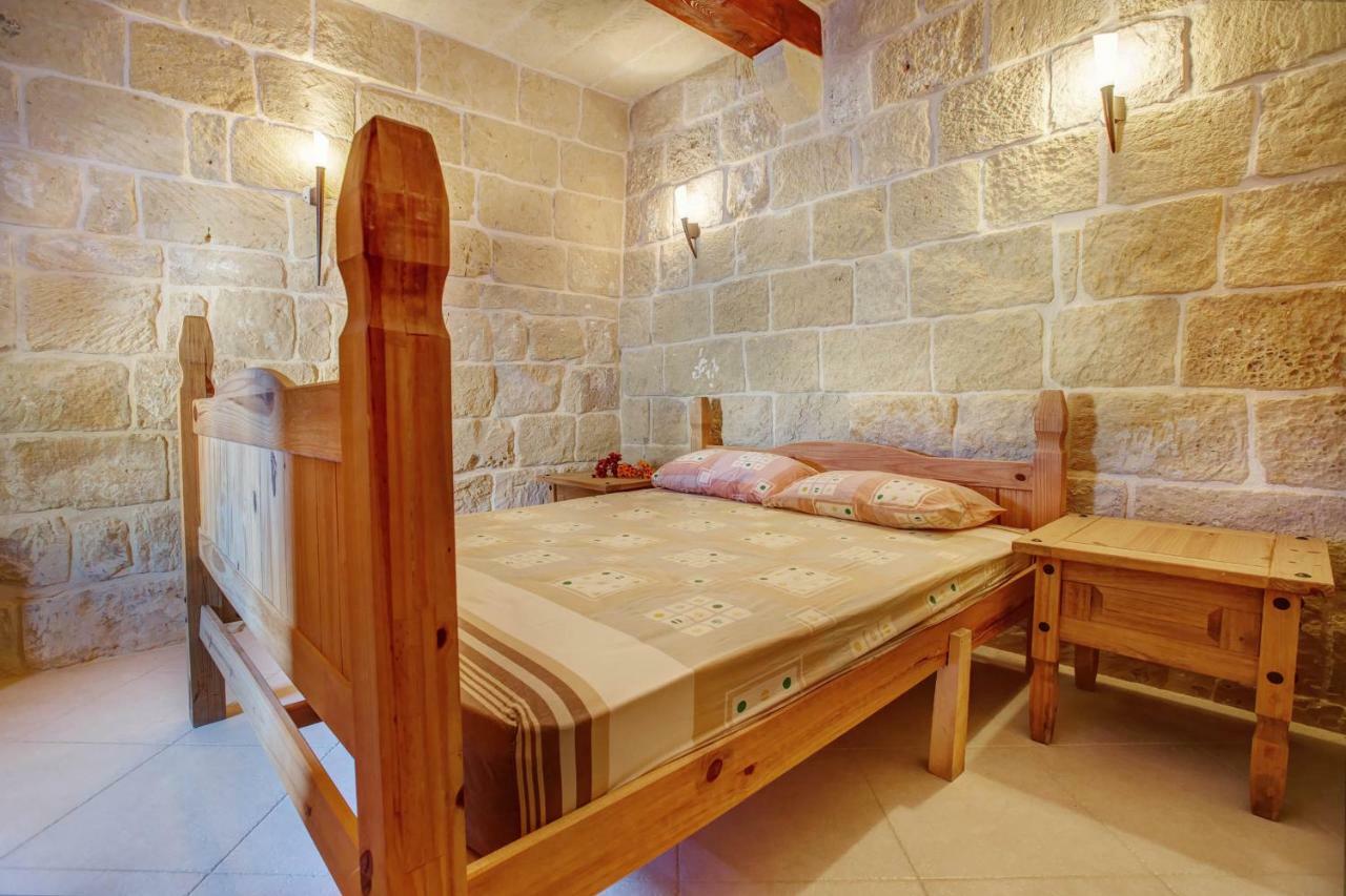 Il-Veduta Holiday Farmhouse With Sunny Private Pool In Island Of Gozo Għarb Kültér fotó