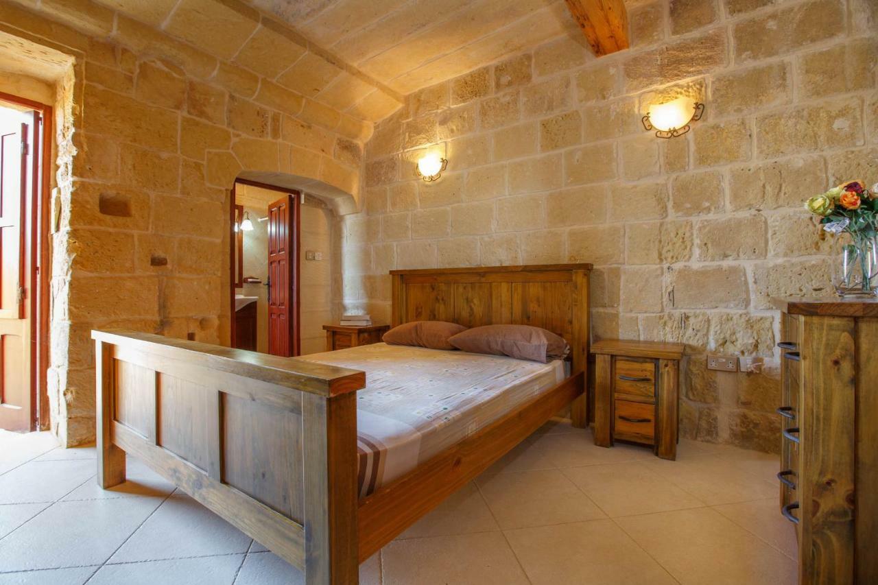 Il-Veduta Holiday Farmhouse With Sunny Private Pool In Island Of Gozo Għarb Kültér fotó