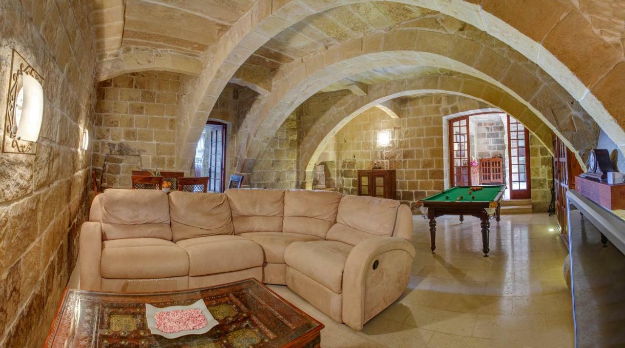 Il-Veduta Holiday Farmhouse With Sunny Private Pool In Island Of Gozo Għarb Kültér fotó